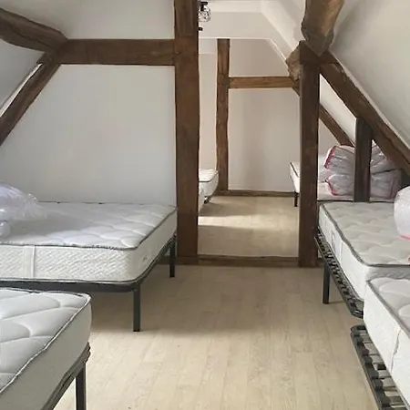 L'amical Pour 15 Personnes Proche Le Mans Et La Fleche *